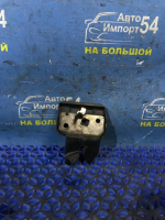 Замок багажника NISSAN SUNNY 2001