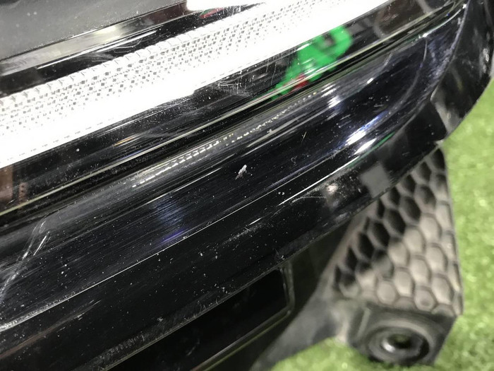 Фара левая Range Rover Velar (2017-2023) LED