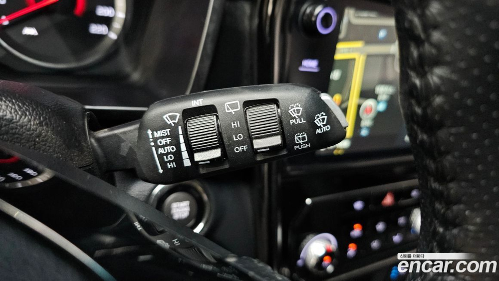 KG Mobility (Ssangyong) Very New Tivoli Бензин 1.5 2WD (10.2020)