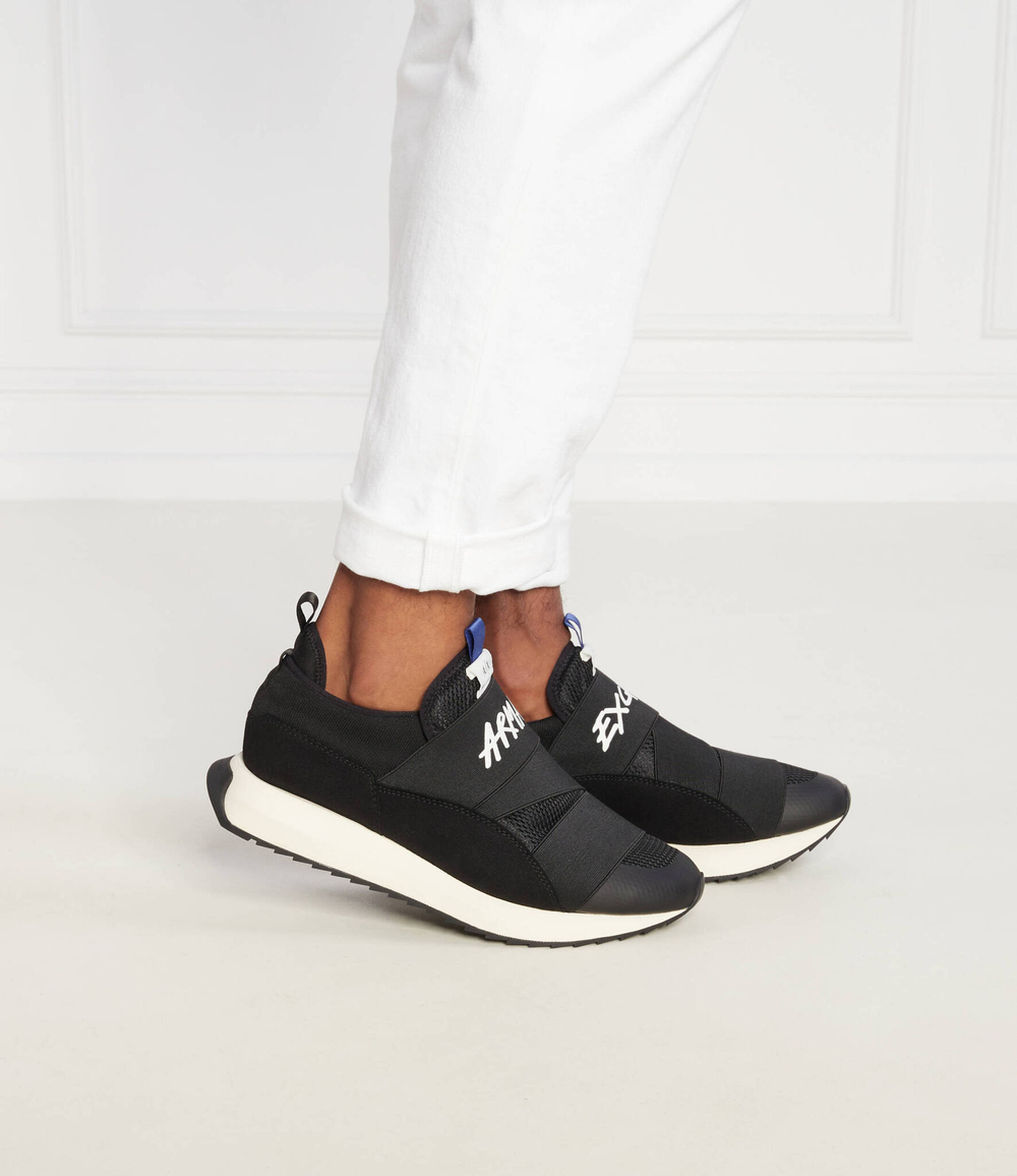 Кроссовки ENGLISH Armani Exchange - черный(XUX184 XV771)