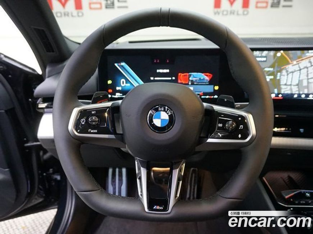 BMW 5 Series (G60) 520i M Sports (02.2024)
