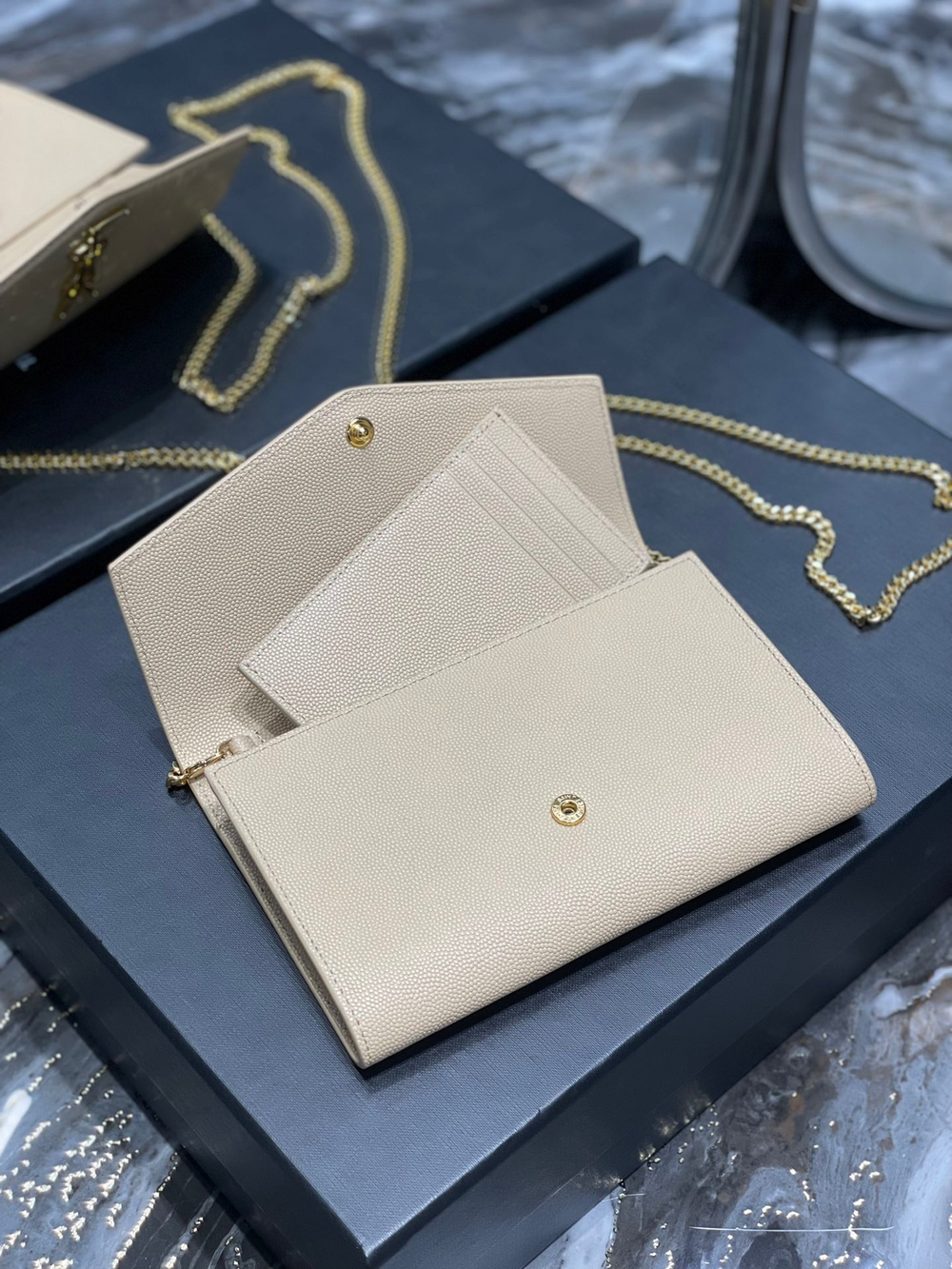 Saint Laurent Uptown Chain Wallet 19 cm