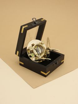 Nautical Морской компас в деревянном футляре