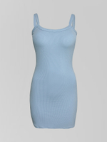 Платье 2019 по фигуре в рубчик на лямочках с чашками