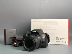 Canon 200D Kit 18-55mm IS STM 60.000 кадров