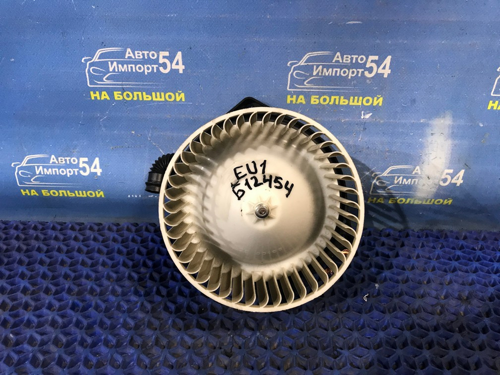 Моторчик печки Honda EDIX 2004-2009