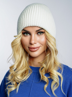 Шапка вязаная "Fishka" Молочный