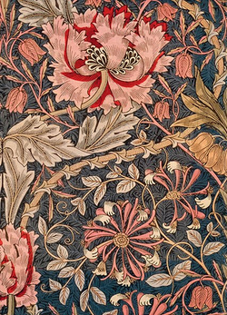 William Morris: 100 Postcards
