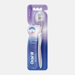 Зубная щетка Oral-B Pro 3D White 40 Отбеливание