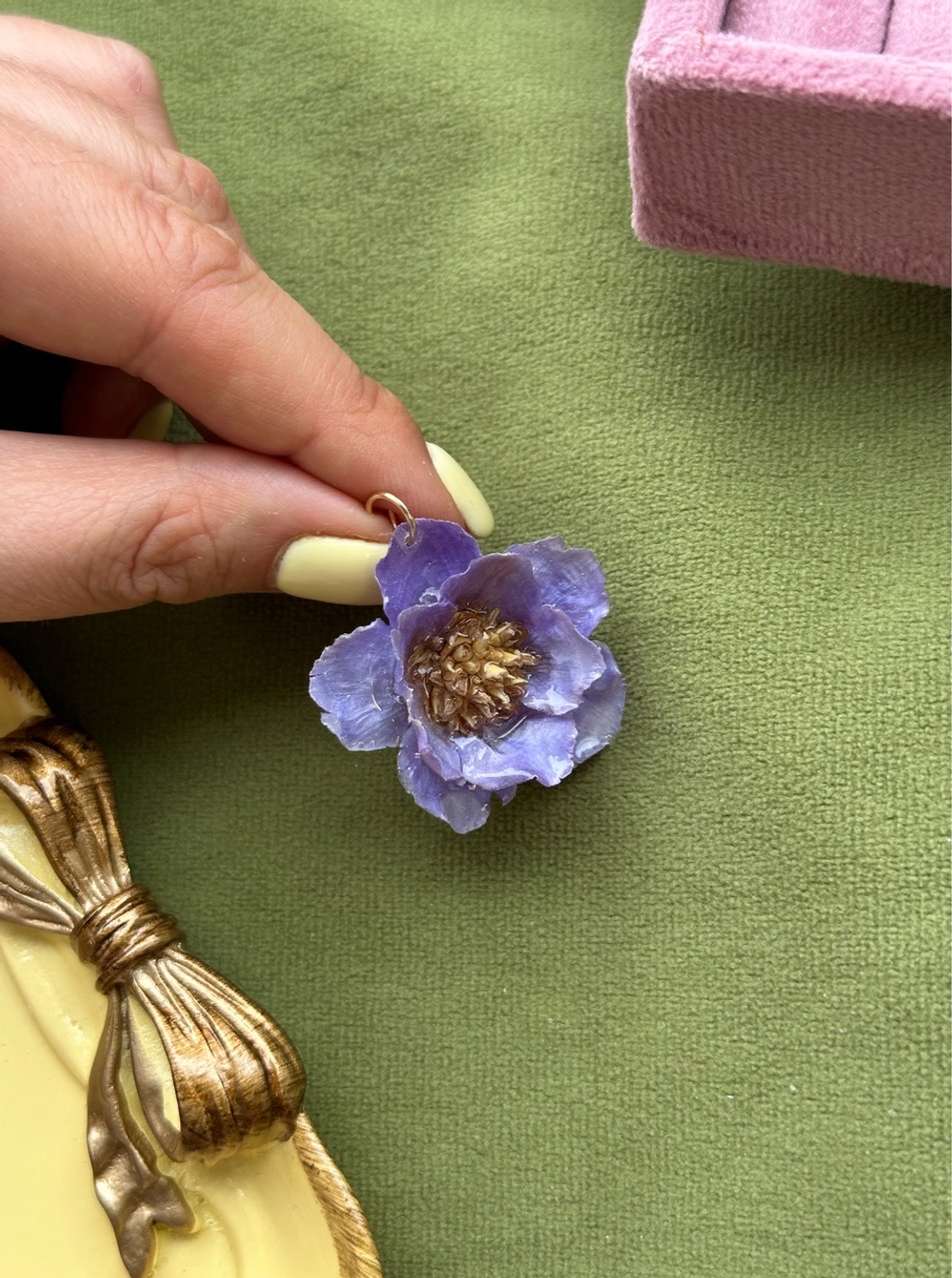 Подвеска "Цветок фиолетовый"