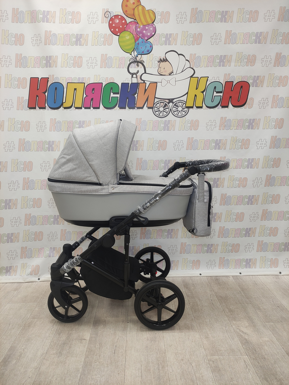 Коляска модульная Adamex Amelia AM248