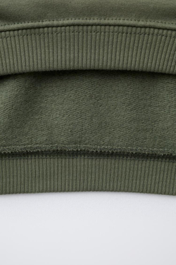 ZARA БАЗОВЫЙ КОМПЛЕКТ ТОЛСТОВКА И БРЮКИ-ДЖОГГЕРЫ С НАШИВКОЙ, ЗЕЛЕНЫЙ