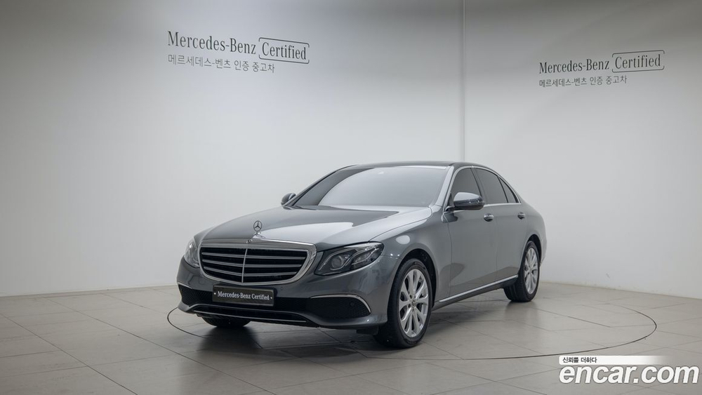 Mercedes-Benz E-Class W213 E220d Exclusive (08.2019)