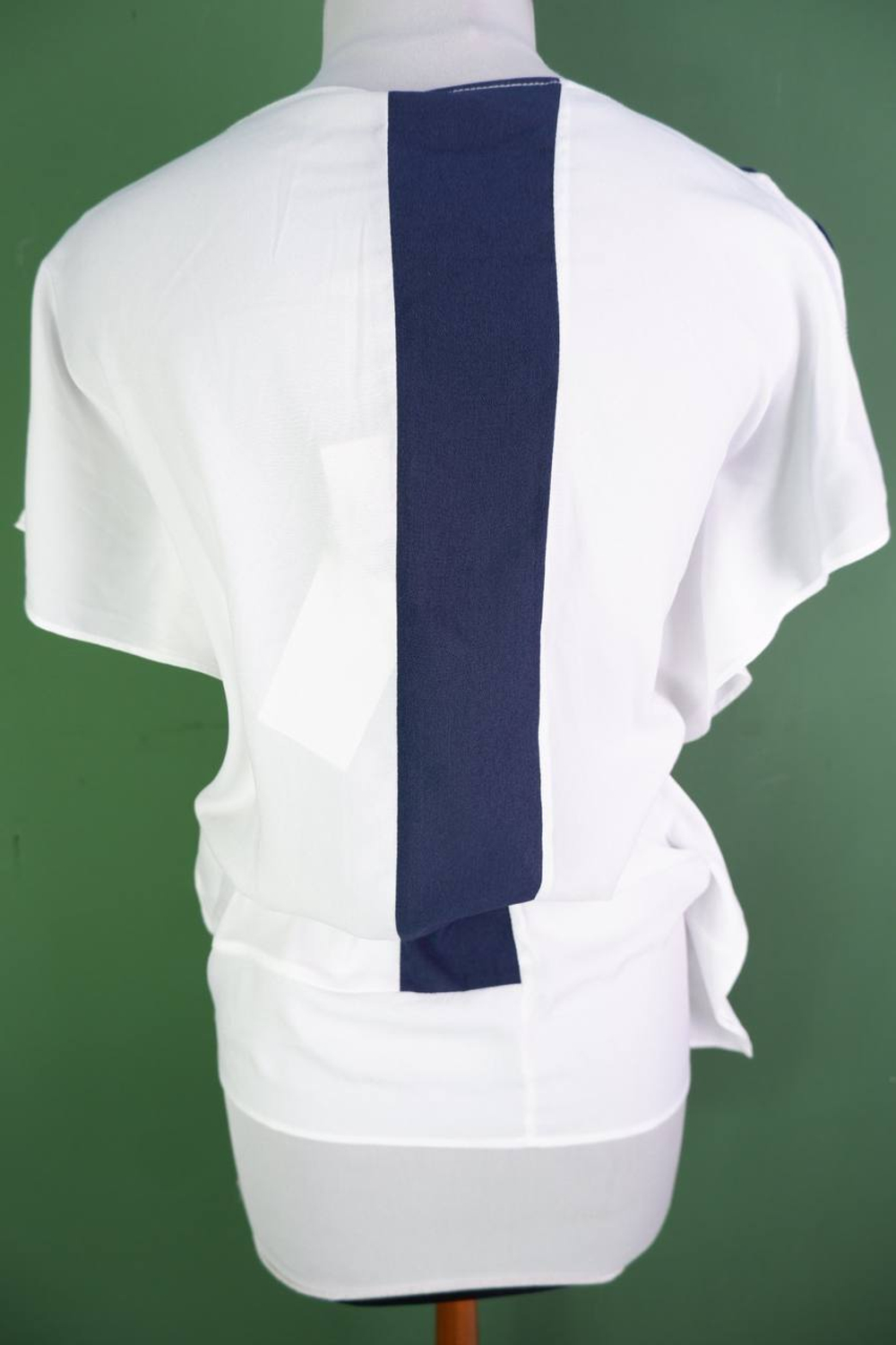 Блузка Bestia стильная, маркировка XХS/XS, визуально на 40/42 размер, новая