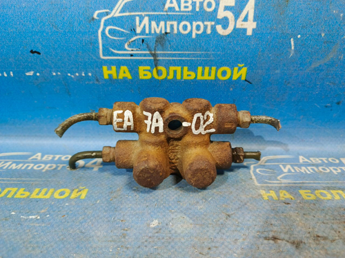 Распределитель тормозной MITSUBISHI GALANT 2000