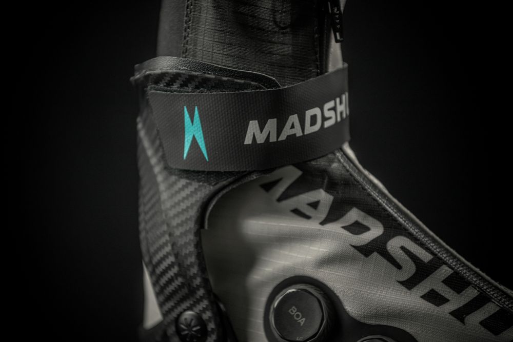 Женские профессиональные лыжные ботинки Madshus W RACE PRO BOA® SKATE (2025/2026) для конькового хода