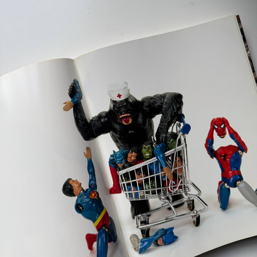 Книга Toy Giants