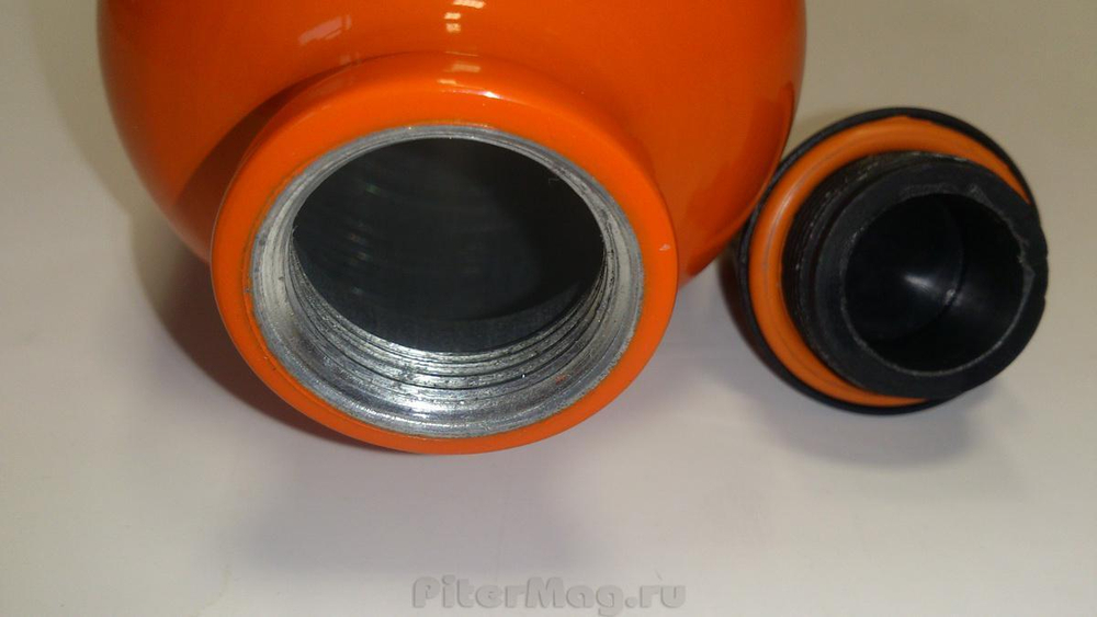 Запасная бутылка для топлива Tramp [TRG-025]