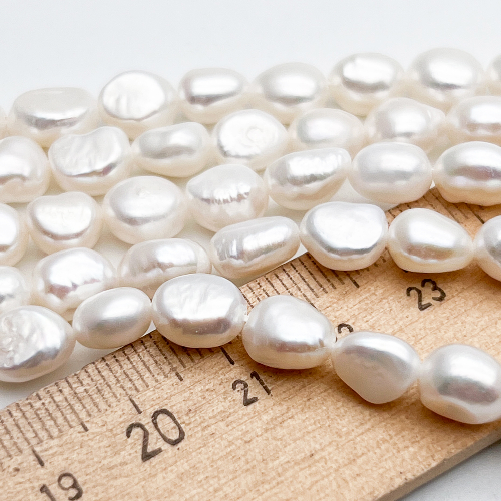 Жемчуг бусины, размер около 7,8-8*6,7-7,2 мм, цена за отрезок 17,5 см (1/2 нити)