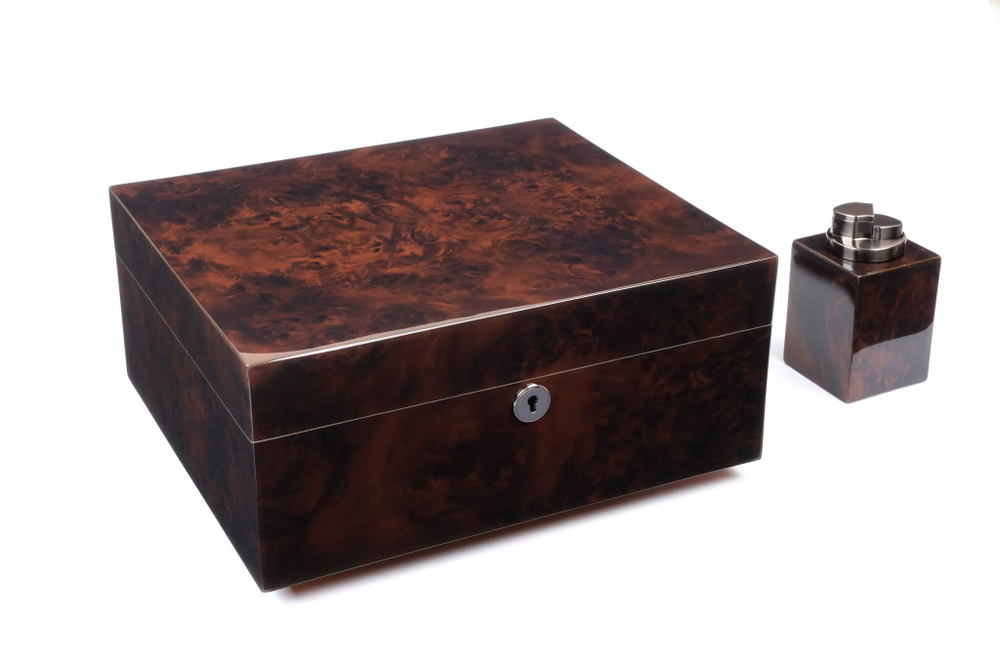 Хьюмидор Howard Miller на 50 сигар, Камфорное дерево