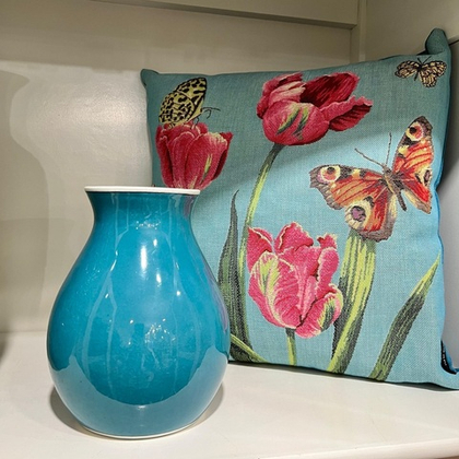 Ваза в форме тюльпана