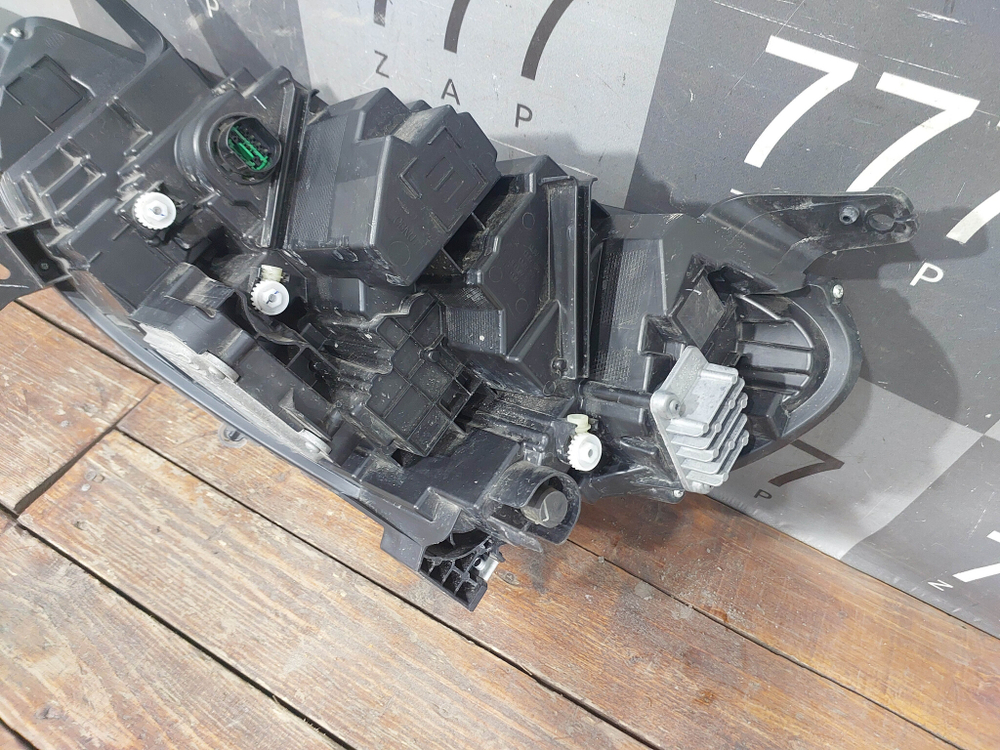 Фара правая LED Haval Jolion 21-нв Б/У Оригинал 4121105XST01A