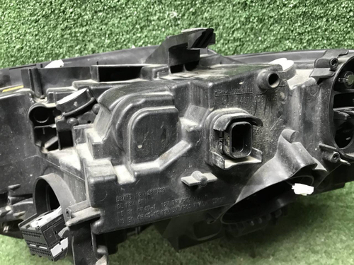 Фара правая BMW 3er G20 (18-22) Laser Light