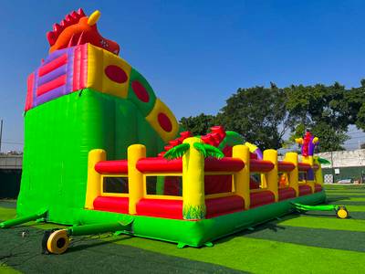Большая надувная горка «Три дракона» 10,5*8,5*7 м