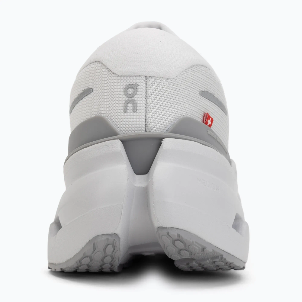 Женские Кроссовки On Running Cloudrunner 3 frost/glacier