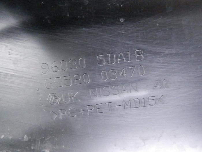 Спойлер крышки багажника Infiniti QX30 (2015-2019)