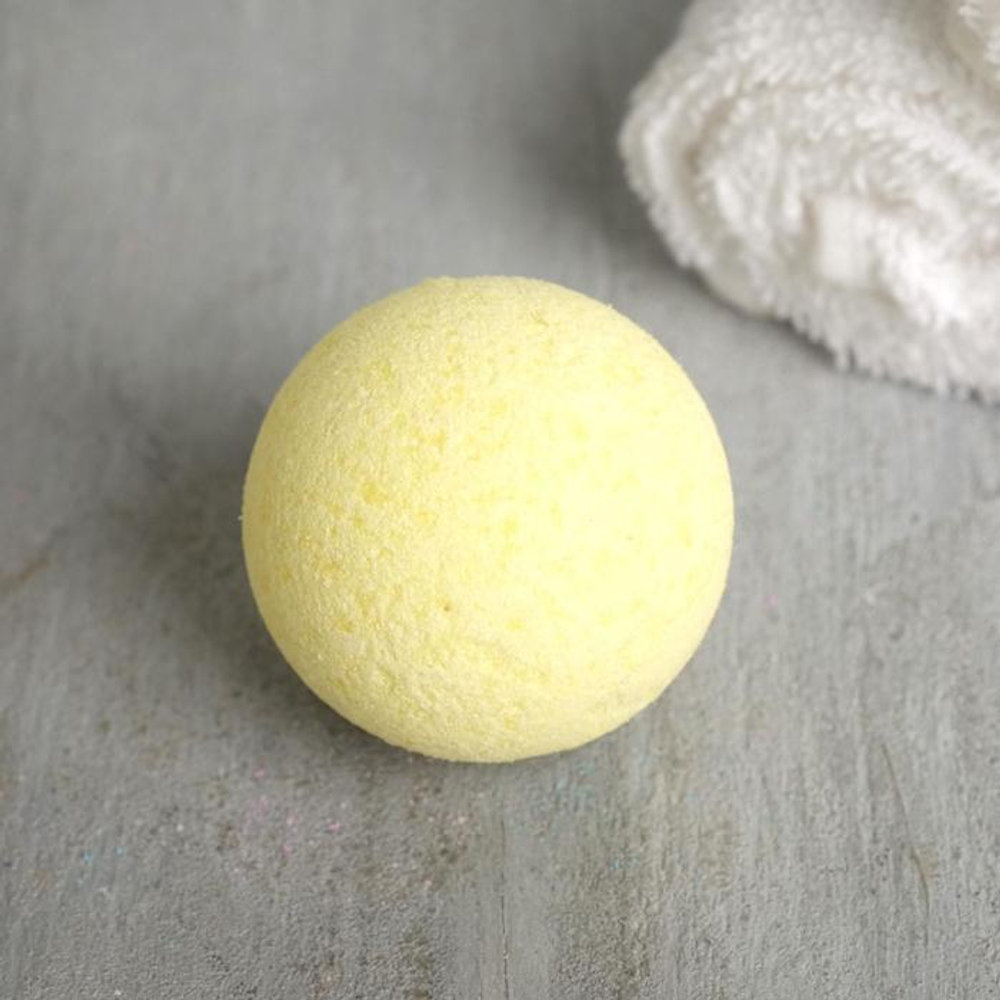 Увлажняющая бомбочка с гиалуроновой кислотой Black с ароматом персика - 40 гр.