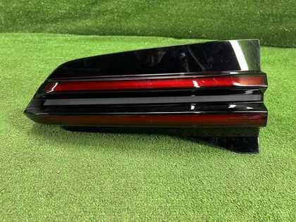 Фонарь правый внутренний BMW X5 G05 (2023-н.в.)