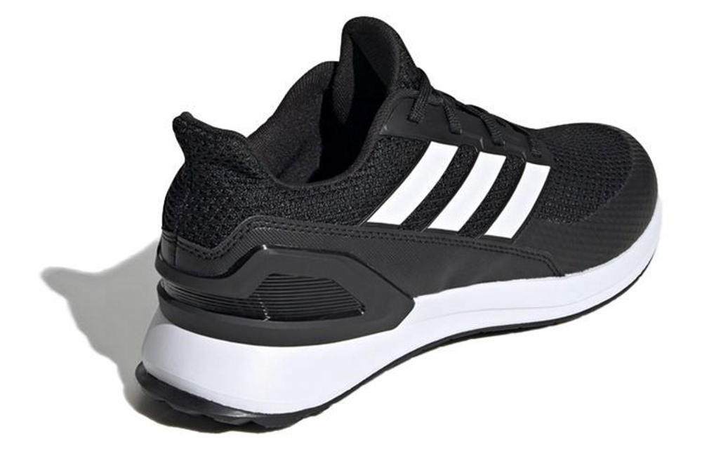 Кроссовки Adidas Rapida Run