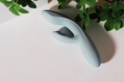 Chika Вибростимулятор-кролик с функцией нагрева