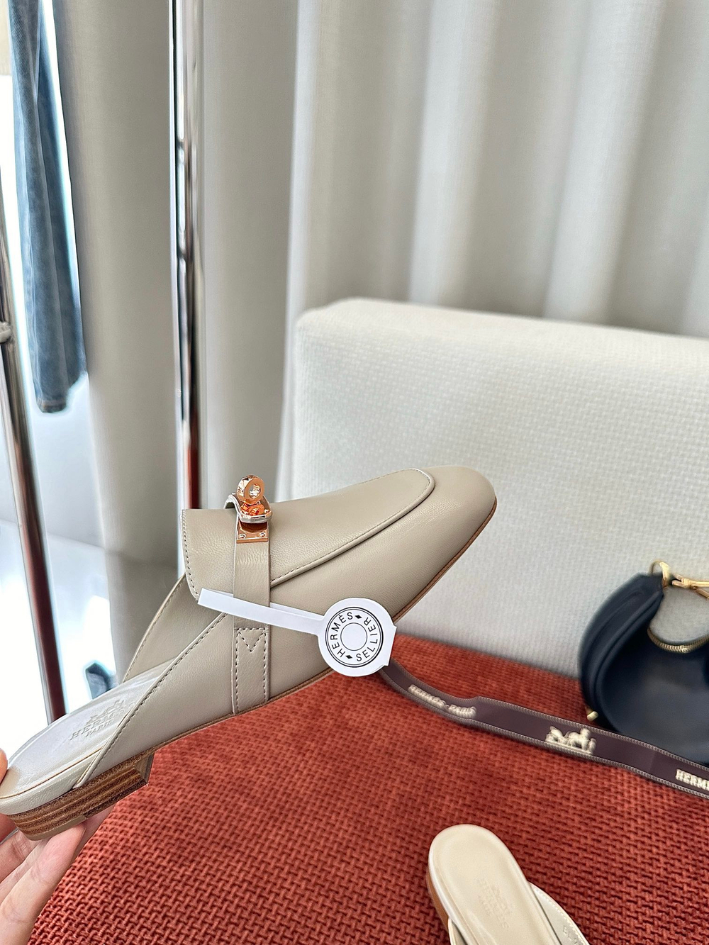 Сабо из натуральной кожи