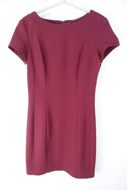 Платье BeFree лаконичное 42-44 размер