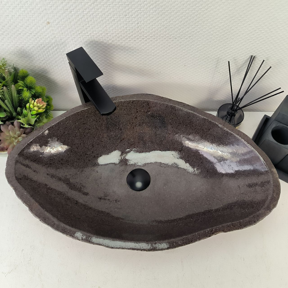 Каменная раковина из речного камня RS-05048 (65*40*15) 0858 из натурального камня