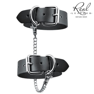 Черные кожаные оковы в в минималистичном дизайне (Цвет: черный)