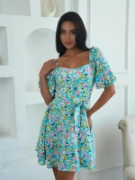 Летнее платье короткое в цветочек