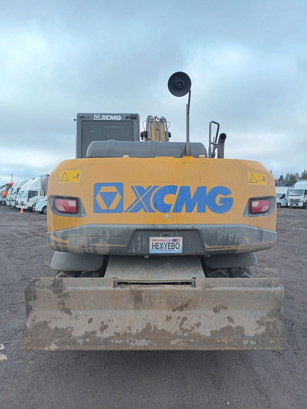 XCMG XE180* Экскаватор колесный XE180WD (Дизельный, 4,5 л, 141 л.с., АТ)