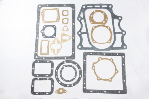 Набор прокладок КПП ЯМЗ-238 - А,Б паронит 0,6 мм., картон, 17 наим. (238-1700001-01) Москва ( ОЕ 08-08-200 )