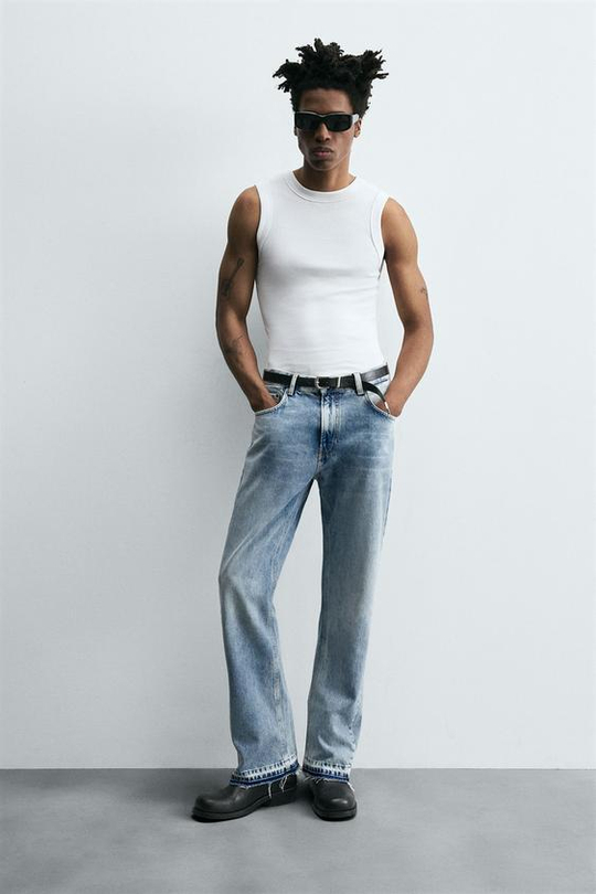 ZARA ДЖИНСЫ FLARE FIT, ВЫЦВЕТШИЙ СИНИЙ
