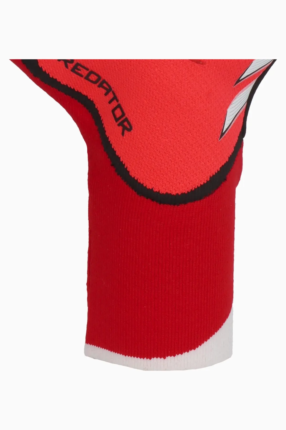 Вратарские перчатки adidas Predator Pro Fingersave - красный