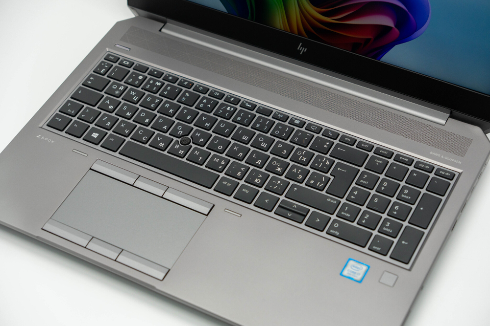 Ноутбук HP ZBook 15 G6 ( i7-9750H / Quadro T1000 )