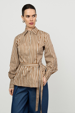 Рубашка с баской