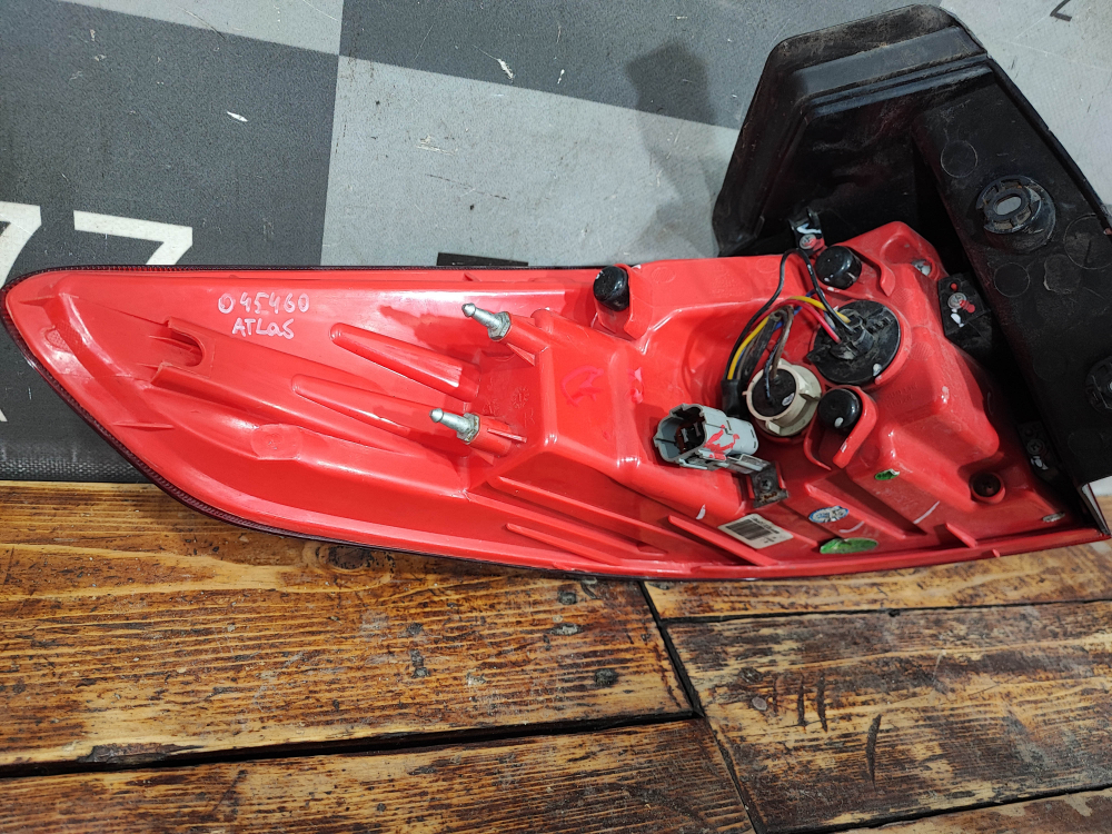 Фонарь зaдний пpавый Geely Atlas 1 (NL-3) 16-22 Б/У Оригинал 7057003300