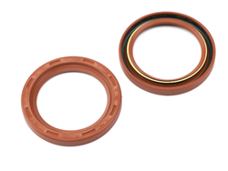 Сальник 45х60х7 а/м КАМАЗ перв. вала коробки передач (красный с пружиной /FPM)Резинотехника г. Балаково ( ОЕ РТ14.1701238-02 (FPM) )