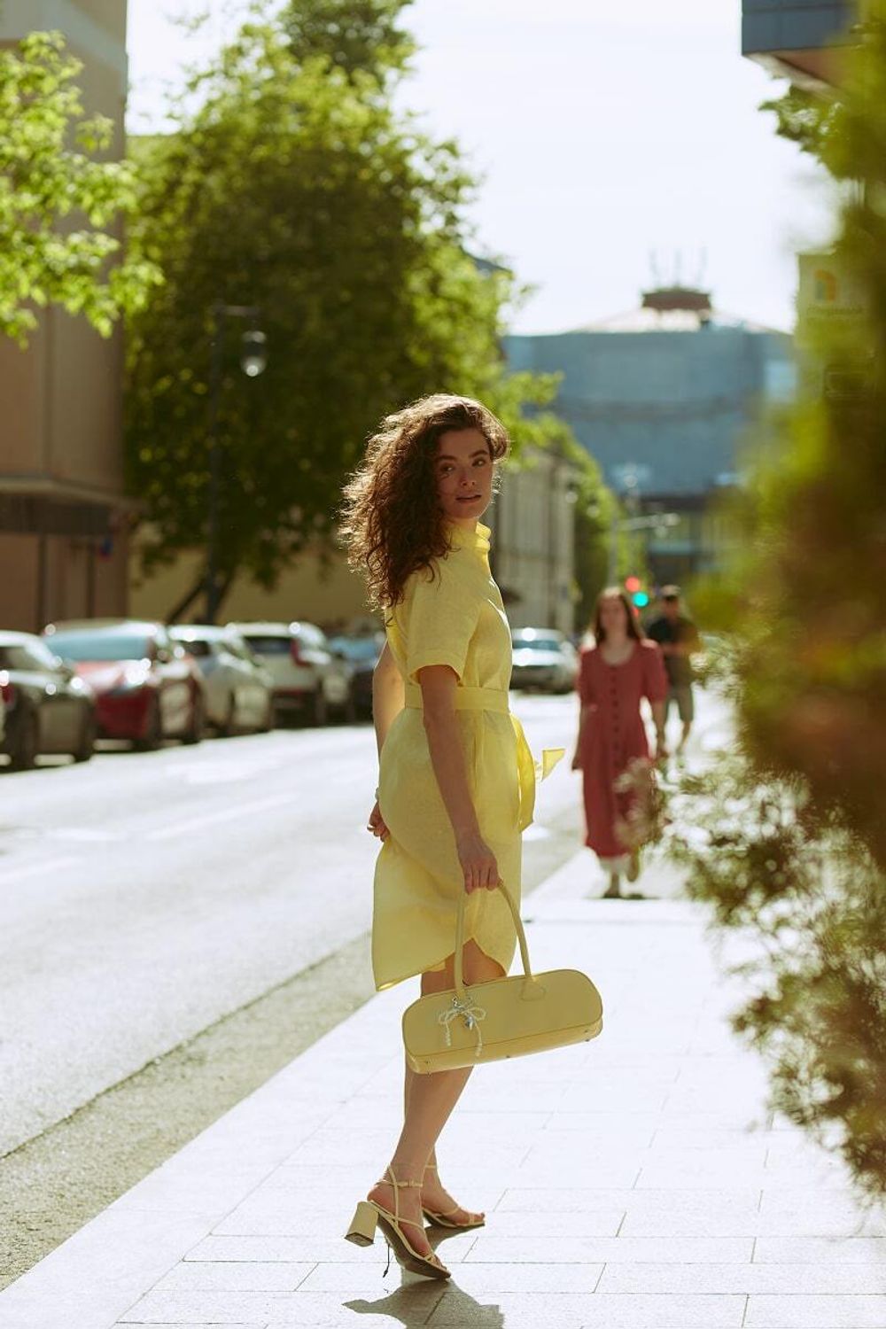 Платье Леон лен сицилийский лимон