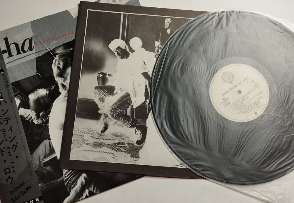 Винтажная виниловая пластинка LP A ha Hunting High And Low (Japan 1985) (Obi)