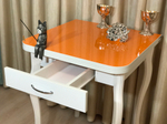 Кухонный стол раскладной с ящиком на венских ножках Glossy orange